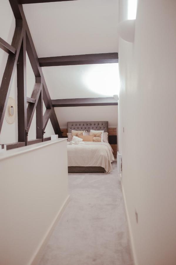 Bv Luxury Apartment Penthouse Conditioning House Bradford  Exterior photo